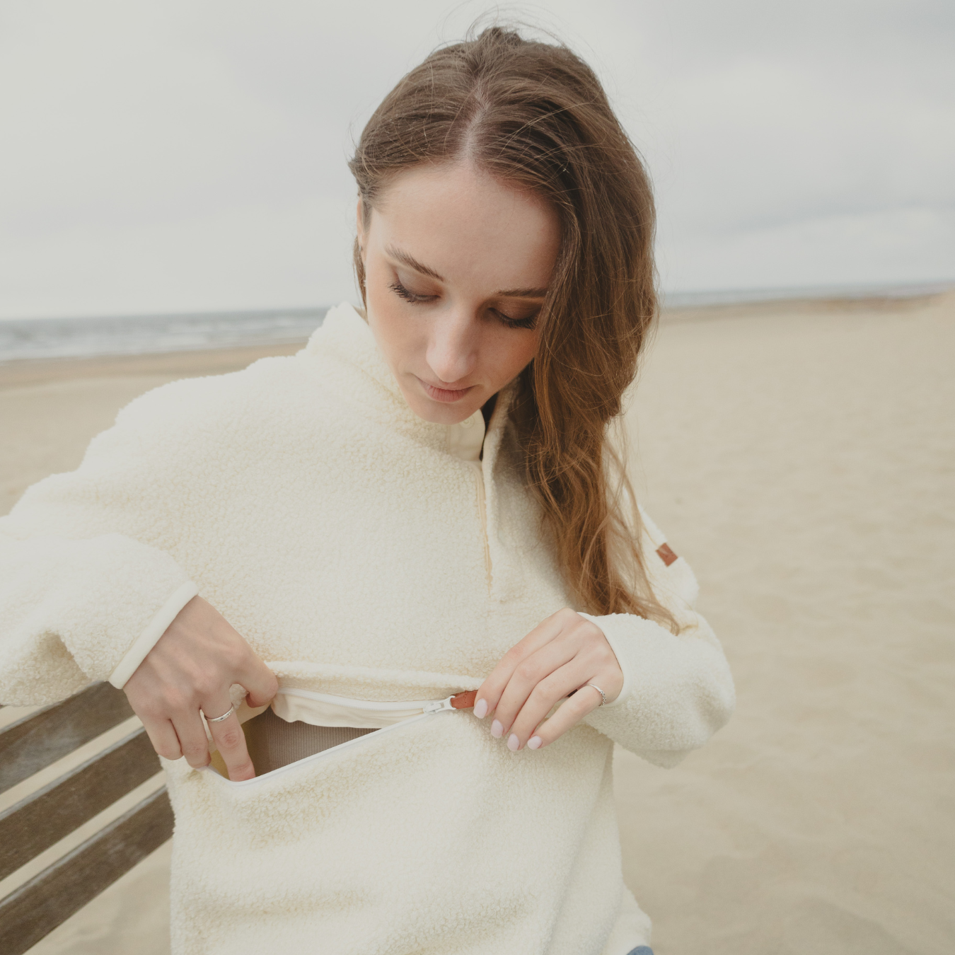 Breastfeeding Fleece - Ivory