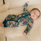 ويليام موريس {{ab206fbc85fef837026da0731cf0b0b0de}} لص الفراولة الأزرق الداكن